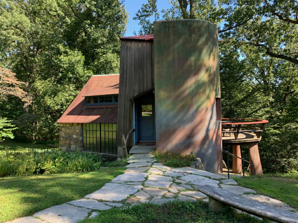 WEM-Studio-front-1-scaled